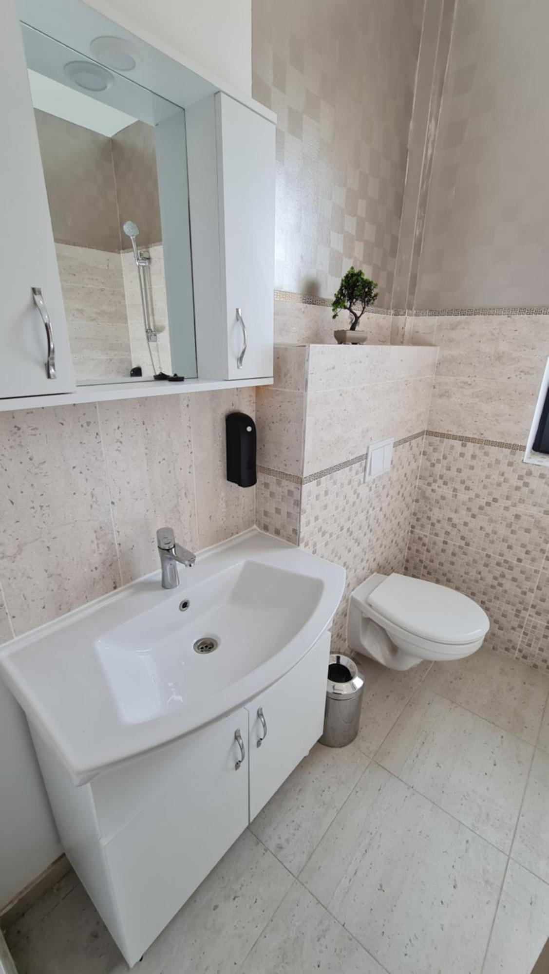 Jafar 6 * Timisoara