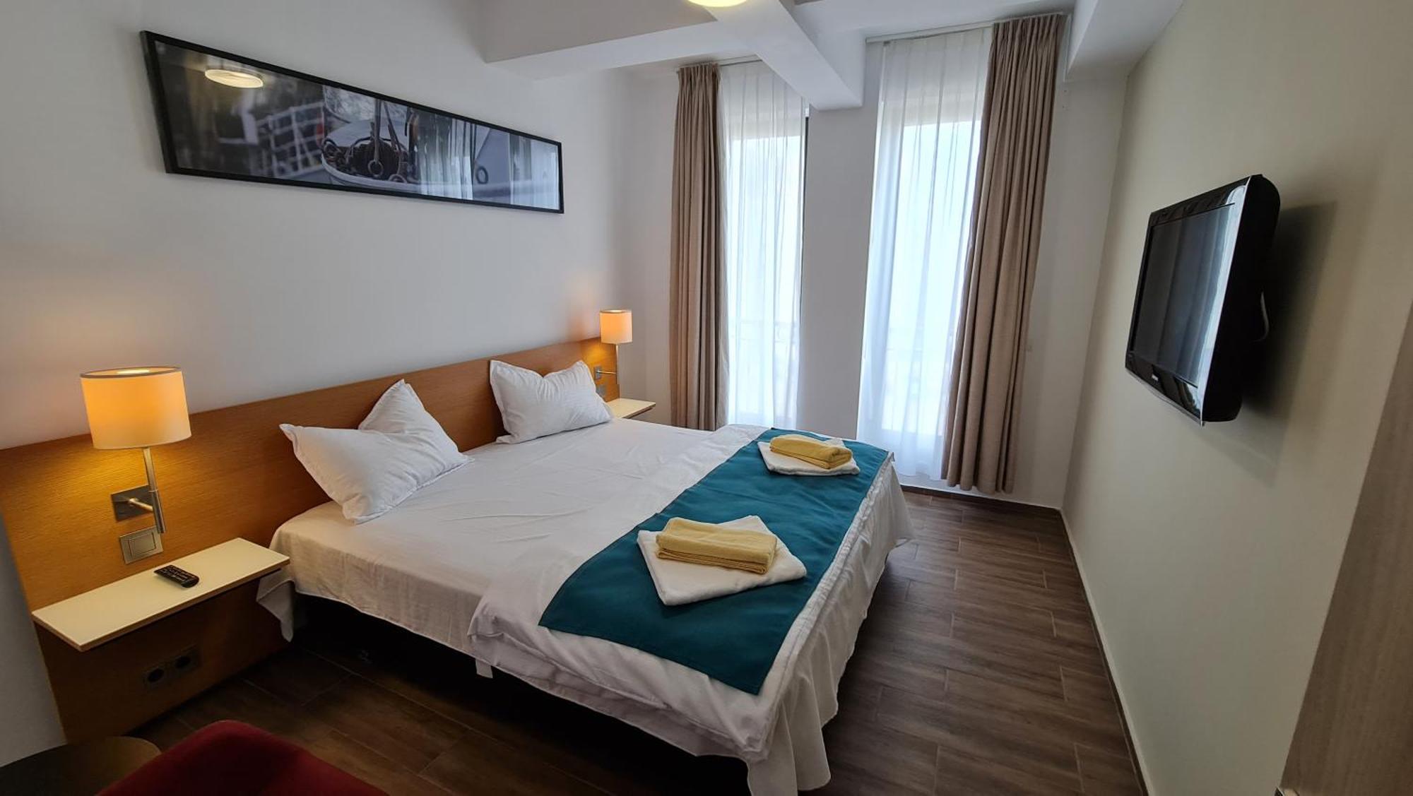 Jafar 6 Apartment